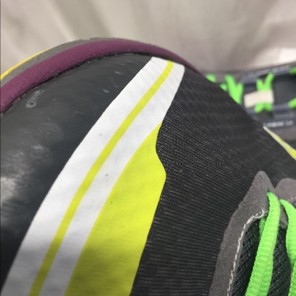Altra Shoes - Picture 5 of 13